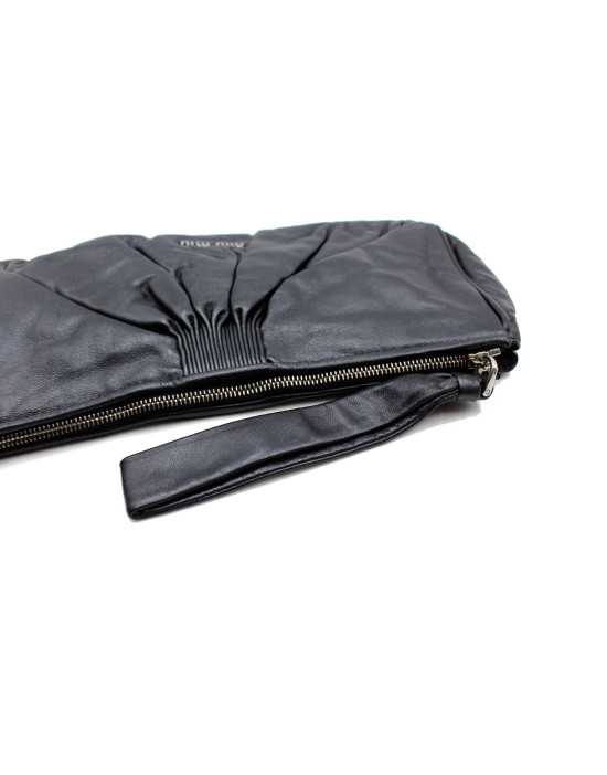 Miu Miu Pochette Pelle Nera