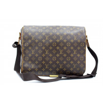 Louis Vuitton Abbesses Monogram