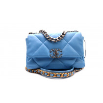 Chanel 19 Pelle Azzurra