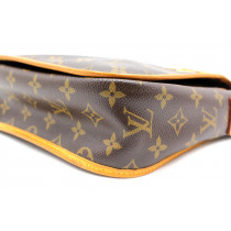 Louis Vuitton Postina Monogram