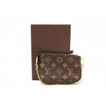 Louis Vuitton Pochette Trunks & Bags