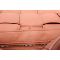 Bottega Veneta Cassette Pelle Rosa