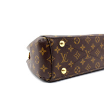 Louis Vuitton Montaigne Monogram