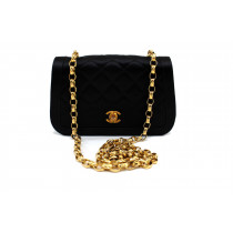 Chanel Vintage Raso di Seta Nero