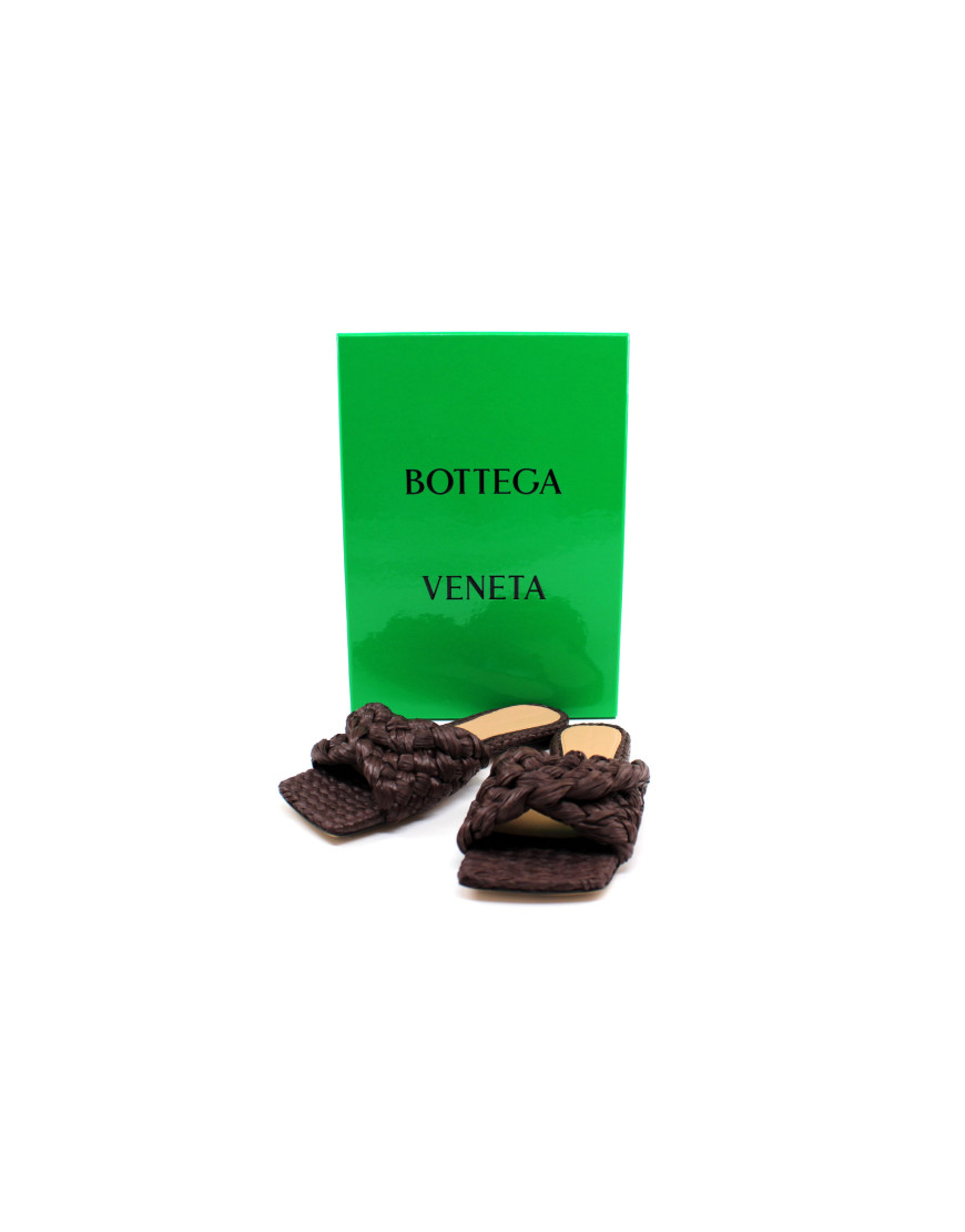 Bottega Veneta Ciabattina Rafia Marrone