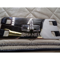 Chanel Accordion Pelle Avorio