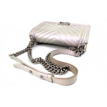 Chanel Boy Cuir Perle / Rose Changeant