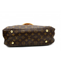 Louis Vuitton Montaigne Monogram