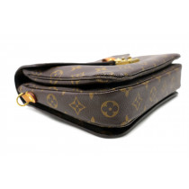 Louis Vuitton Pochette Monogram