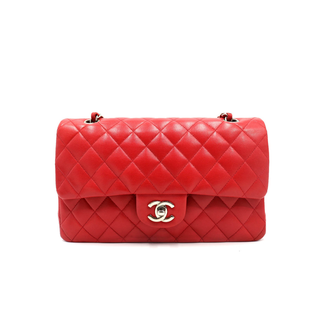 Chanel Classica Media Pelle Rossa