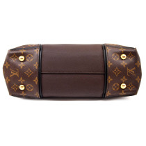 Louis Vuitton W PM Monogram