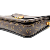 Louis Vuitton Metis Monogram