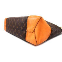 Louis Vuitton Berri Monogram