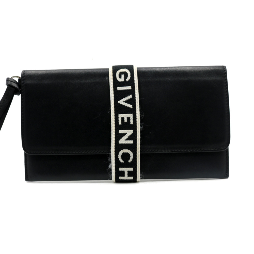 Givenchy Pochette Pelle Nera