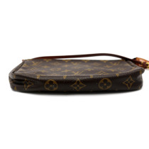 Louis Vuitton Pochette Monogram