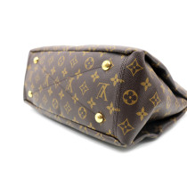 Louis Vuitton Pallas Monogram