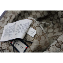 Gucci Cappello GG e Check Beige