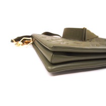 Louis Vuitton Coussin MM Pelle Empreinte Kaki