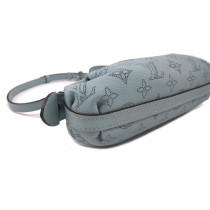 Louis Vuitton Mahina Scala Mini Pouch Azzurra
