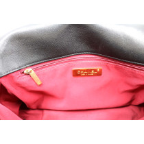 Chanel 19 Grande Pelle Nera