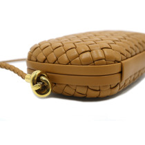 Bottega Veneta Knot Beige