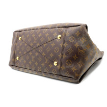 Louis Vuitton Artsy Monogram
