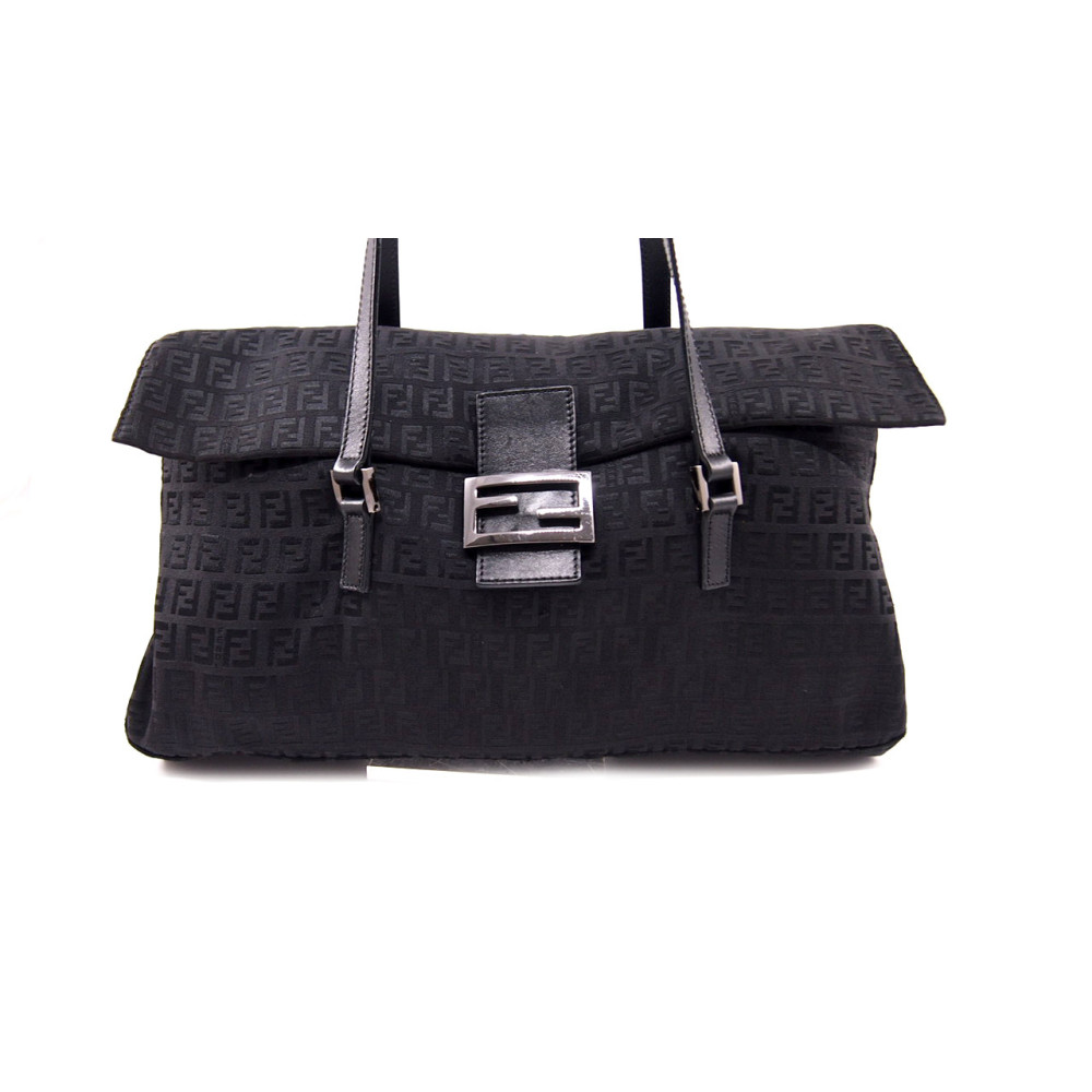 Fendi Baguette Zucca Nera