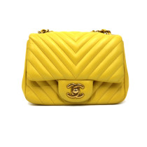 Chanel Classica Pelle Gialla