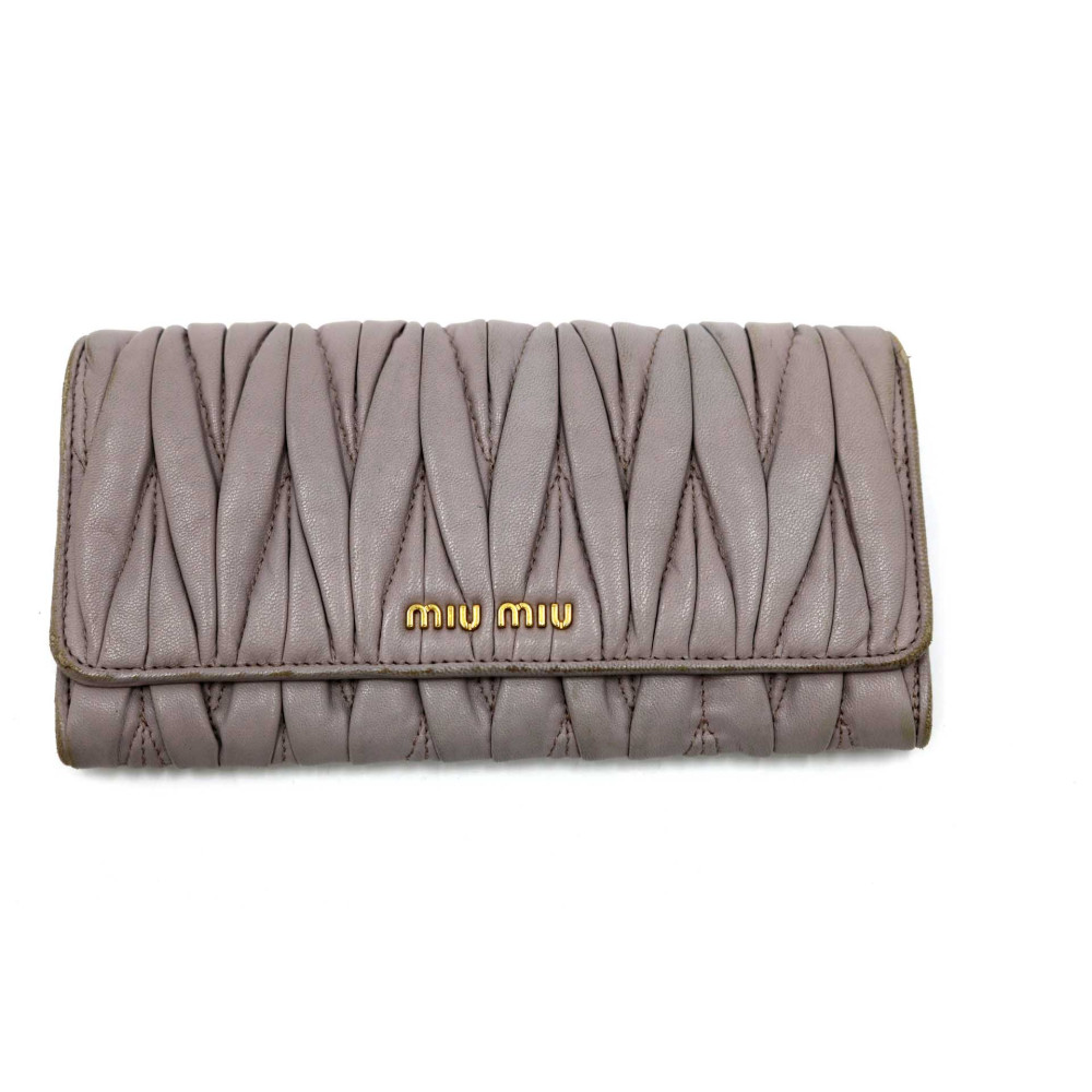 Miu Miu Portafoglio Matelasse Pelle Lilla