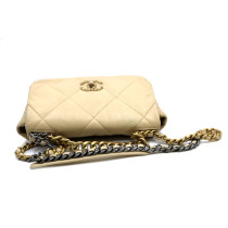 Chanel 19 Pelle Beige