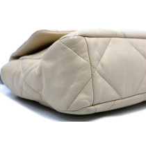 Chanel 19 Pelle Beige