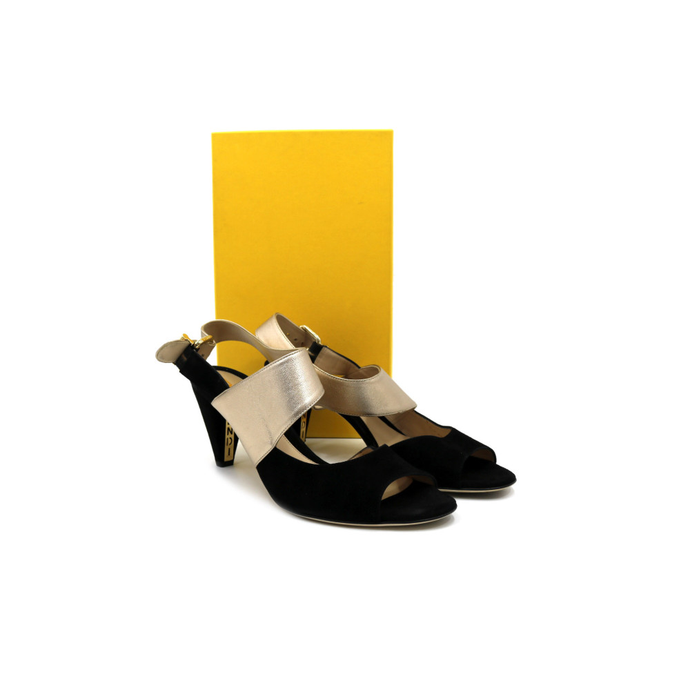 Fendi Sandali Camoscio Nero