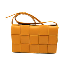 Bottega Veneta Cassette Pelle Caramello