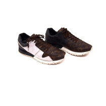 Louis Vuitton Sneakers Tela Bianca, Marrone e Nera