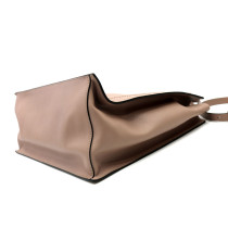 Valentino Vlogo Pelle Poudre