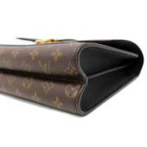 Louis Vuitton Victoire Monogram