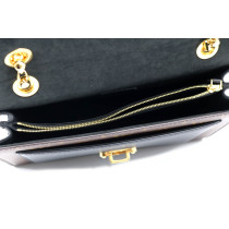 Louis Vuitton Victoire Monogram