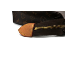 Louis Vuitton Toilette Trousse Monogram