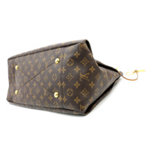 Louis Vuitton Artsy MM Monogram