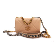 Chanel 19 Wallet On Chain Pelle Beige Chiaro