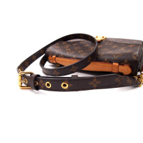 Louis Vuitton Metis Monogram