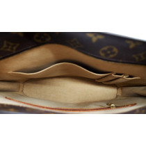 Louis Vuitton Babylone Monogram