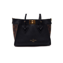 Louis Vuitton Tote On My Side PM Pelle Nera