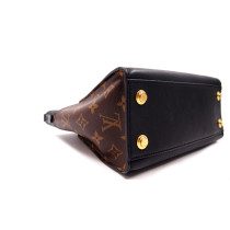 Louis Vuitton Tote On My Side PM Pelle Nera