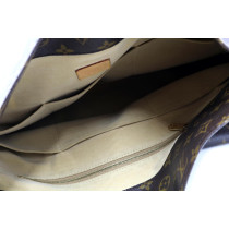 Louis Vuitton Artsy GM Monogram