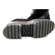 Louis Vuitton Scarponcino Laureate Camoscio Nero