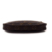 Louis Vuitton Pochette Accessoires Monogram
