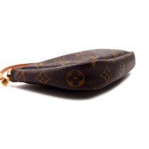 Louis Vuitton Pochette Accessoires Monogram