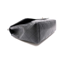 Chanel Maxi Jumbo Pelle Nera