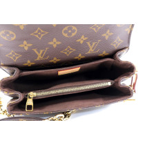 Louis Vuitton Metis East West Monogram